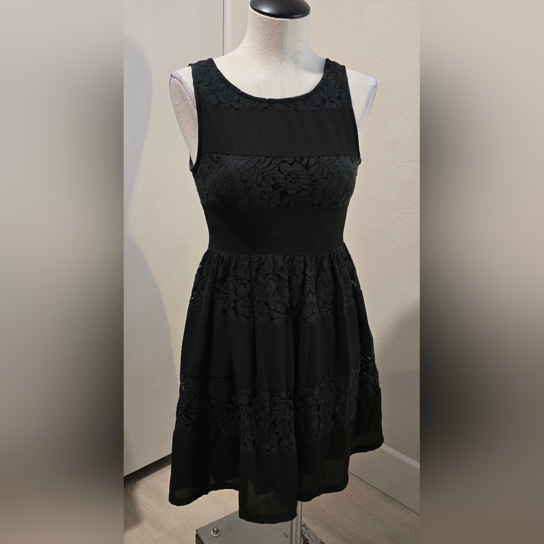 Black Lace Sun Dress By Luxe Apothetique